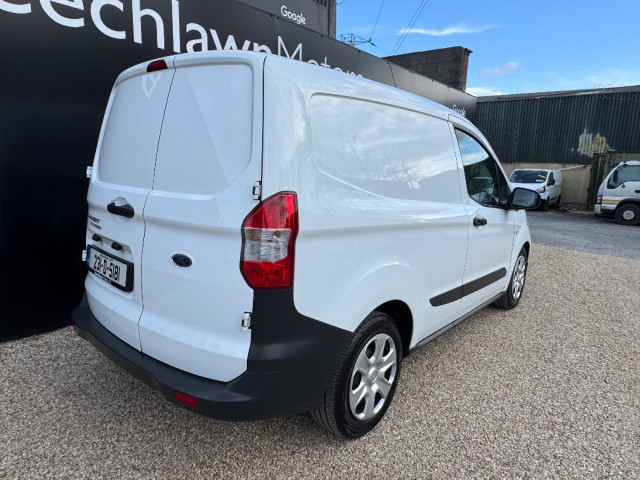 Image for 2023 Ford Transit Courier 1.5 TDCI 100PS 6SP TREND // PRICE EXCL. VAT // 01/27 CVRT // GREAT CONDITION // FULL SERVICE HISTORY // ONE OWNER // 
