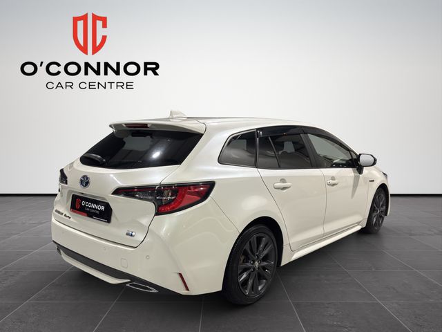 Image for 2020 Toyota Corolla “Big space, tiny fuel bills – Corolla Hybrid done right.”