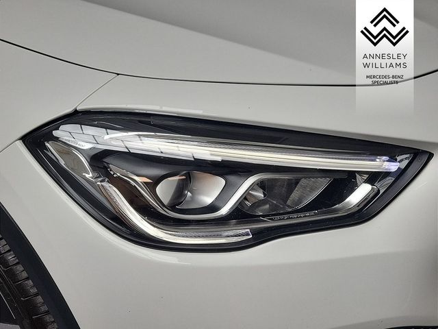 Image for 2022 Mercedes-Benz GLA Class GLA 180 Auto Progressive