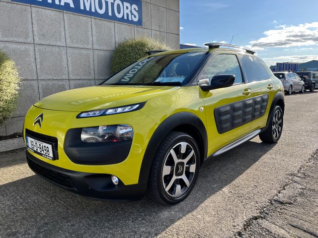 Image for 2015 Citroen C4 Cactus FLAIR 1.2 PETROL //PANORAMIC GLASS ROOF//REVERSE CAMERA//SAT NAV// 