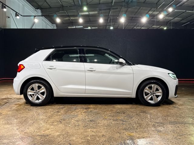 Image for 2020 Audi A1 1.0 AUTOMATIC - ALLOY WHEELS - MULTI FUNCTION STEERING WHEEL - CRUISE CONTROL - HEATED SEATS - REVERSE CAMERA