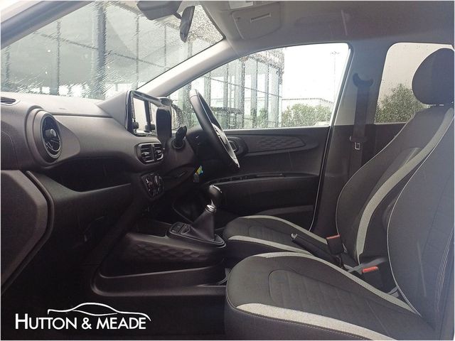 Image for 2023 Hyundai i10 Delux Plus 1.0 Petrol 5dr