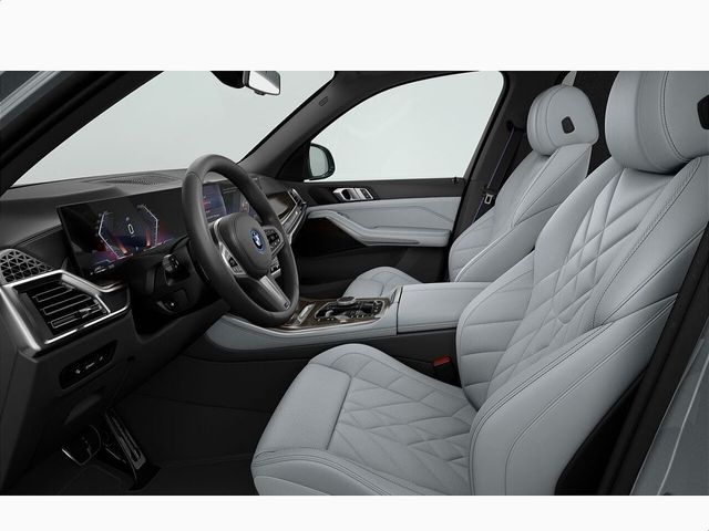 Image for 2025 BMW X5 xDrive50e M Sport