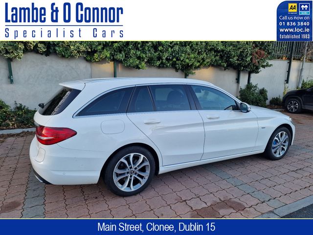 Image for 2017 Mercedes-Benz C Class C 350h SPORT AUTO * PLUG-IN HYBRID * REAR-VIEW CAMERA * HEATED SEATS * BEST AVAILABLE *