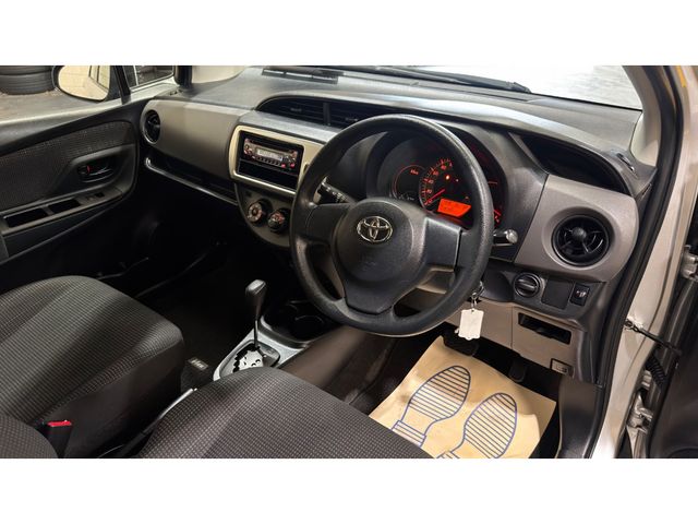 Image for 2016 Toyota Vitz KSP130 5DR AUTO