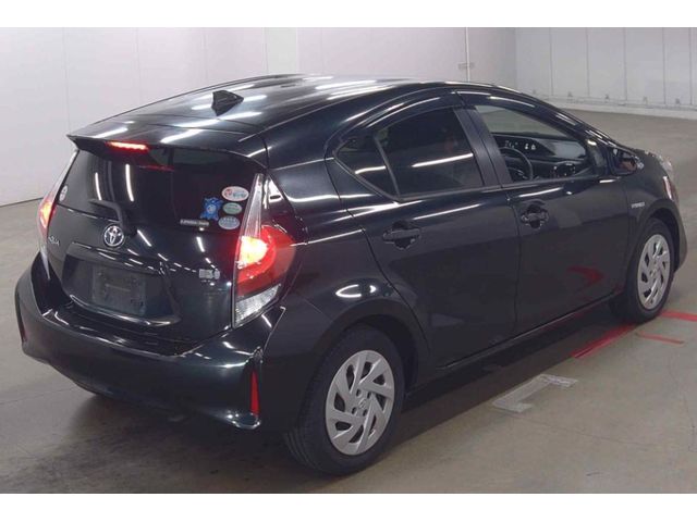 Image for 2017 Toyota Aqua 1.5 Petrol Hybrid Auto