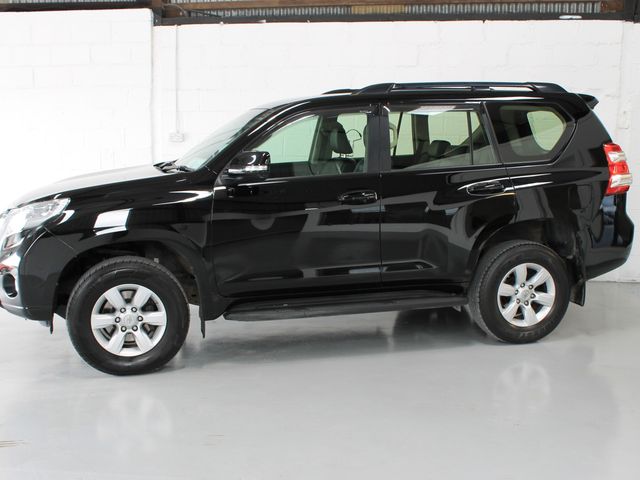Image for 2017 Toyota Landcruiser Land CRU LWB Business Auto 4DR AU