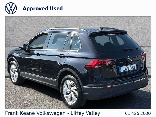 Image for 2024 Volkswagen Tiguan LIFE AUTO 2.0TDI DSG 150HP *DEEP BLACK METALLIC* *ONE OWNER* *CARPLAY & ANDROID AUTO* *PCP FINANCE AVAILABLE FROM €389PM*