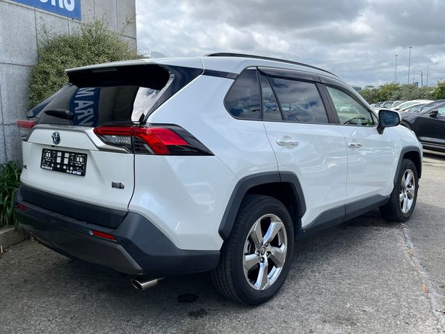 Image for 2021 Toyota Rav4 G 4WD LEATHER HYBRID AUTOMATIC 2.5 PETROL //HIGH SPEC//FULL LEATHER HEATED SEATS//HEATED STEERING WHEEL//REVERSE CAMERA//KEYLESS ENTRY//ADAPTIVE CRUISE CONTROL//