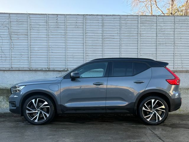 Image for 2021 Volvo XC40 R-DESIGN PRO T5 RECHARGE 260bhp / PAN ROOF / HALF-LEATHER / FULL VOLVO HISTORY / ONE OWNER / *FINANCE PACKAGES AVAILABLE*