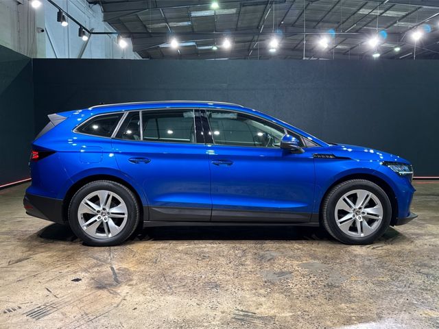 Image for 2022 Skoda Enyaq FULLY ELECTRIC ESTATE - AUTOMATIC - iV 60 - PARKING SENSORS - FACTORY ALLOY WHEELS