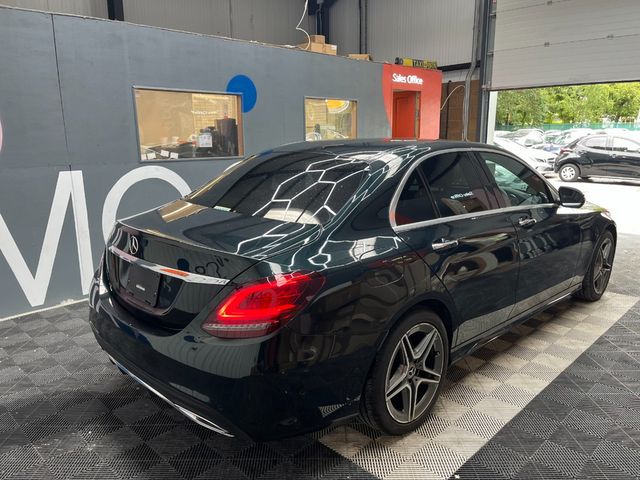 Image for 2020 Mercedes-Benz C Class 2020 MERCEDES-BENZ C220D AVANTGARDE AMG LINE 2.0 AUTOMATIC / CRUISE CONTROL / REVERSE CAMERA / ELECTRIC MEMORY & HEATED SEATS / AMBIENT LIGHTS AND MORE