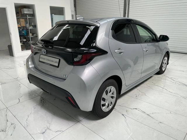 Image for 2023 Toyota Yaris Yaris Hybrid Luna