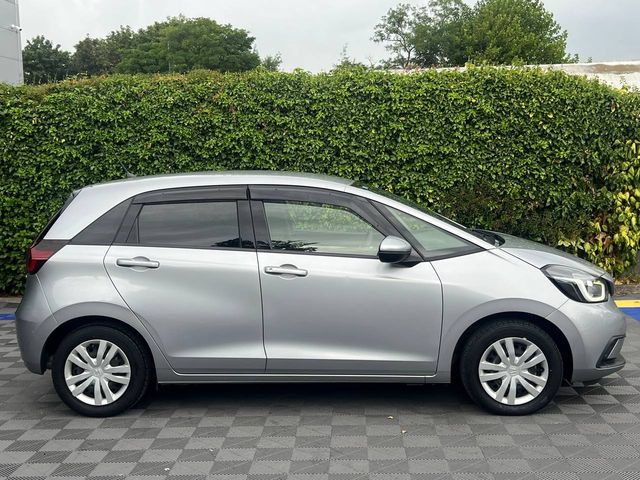 Image for 2021 Honda Fit 1.5 HYBRID AUTO // DIGITAL CLUSTER // PARKING SENSORS // ADAPTIVE CRUISE CONTROL