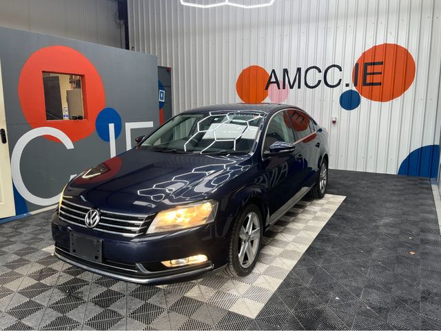 Image for 2012 Volkswagen Passat 1.4 TSI HIGH LINE / 130k KMs / REVERSE CAMERA , HEATED SEATS & MORE