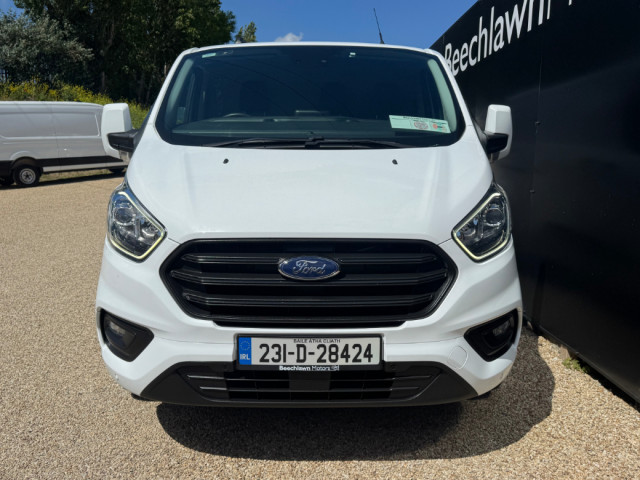 Image for 2023 Ford Transit Custom AUTOMATIC 2.0 TDCI 130PS TREND LWB // PRICE EXCL. VAT // ONE OWNER // FULL SERVICE HISTORY // 03/27 CVRT // AIR CON, CRUISE AND PARKING SENSORS // 