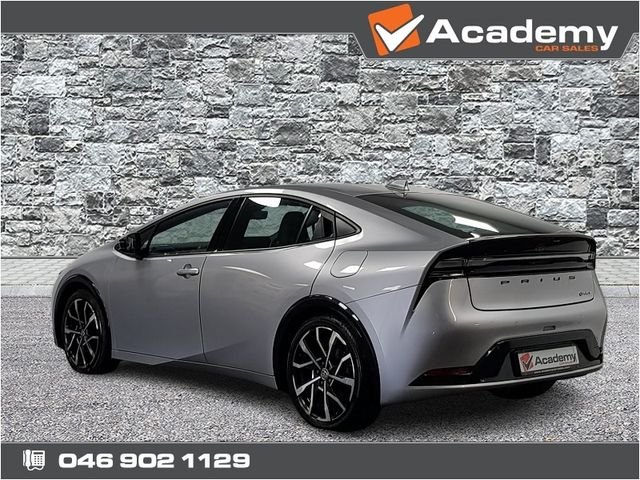 Image for 2023 Toyota Prius Prius Plug-in Hybrid 4DR Auto