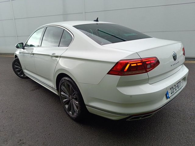 Image for 2022 Volkswagen Passat 2.0 TDI 150HP R-Line Leather