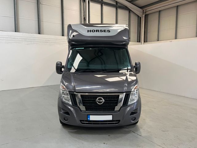 Image for 2020 Nissan NV400 
