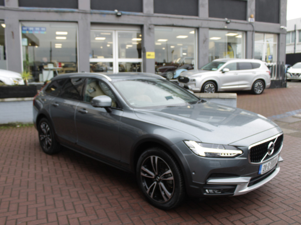 Image for 2021 Volvo V90 Cross Country 2.0D4 AWD CROSS COUNTRY LUXURY 5DR ESTATE AUTOMATIC // MINT CONDITION // BUY WITH CONFIDENCE AA AND SIMI APPROVED DEALER 2025 // FINANCE ARRANGED // ALL TRADE INS WELCOME // 