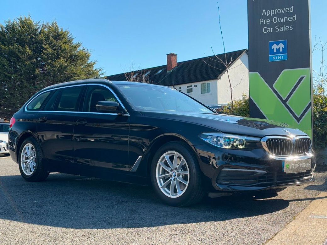 Image for 2019 BMW 5 Series 520D TOURING SE AUTO
