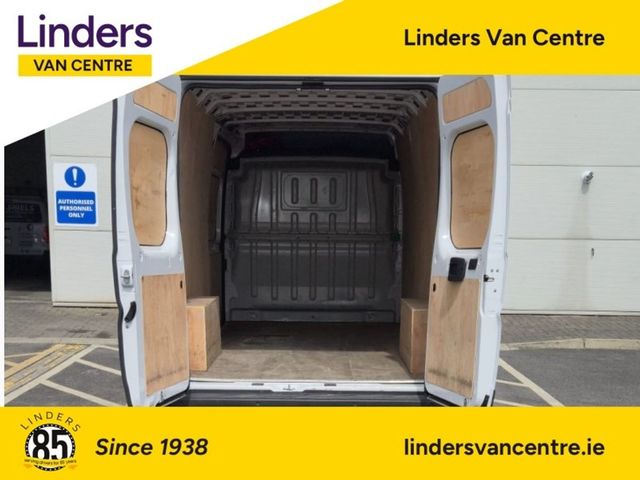 Image for 2023 Opel Movano L3H2 EX DEMO