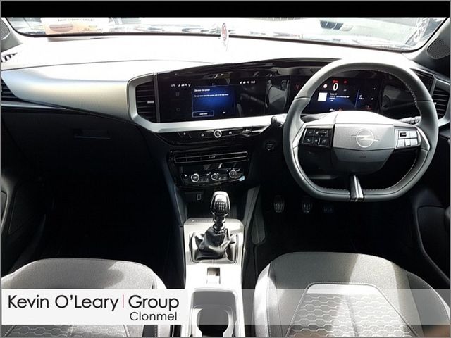 Image for 2026 Opel Mokka Elegance 1.2 136hp 6-speed manual