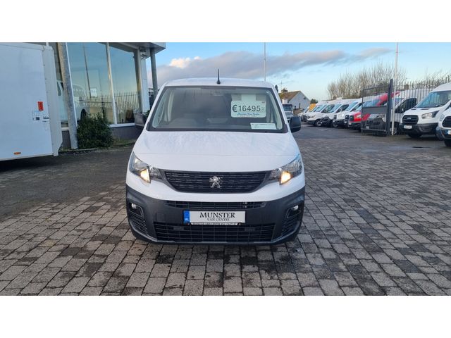 Image for 2023 Peugeot Partner 