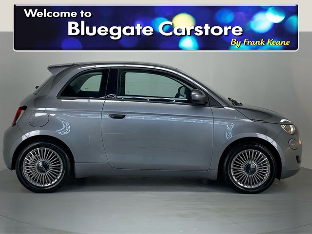 Image for 2022 Fiat 500 ICON ELECTRIC 42KWH 3DR AUTO**DIGITAL DASH**MULTIFUNCTIONAL STEERING WHEEL**PARKING SENSORS**TOUCH SCREEN MEDIA DISPLAY**SATNAV**APPLECARPLAY**16INCH ALLOYS**KEYLESS START**