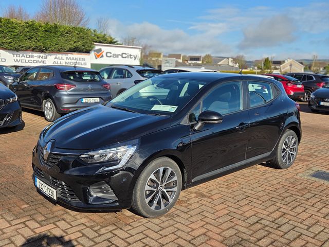 Image for 2023 Renault Clio Equilibre TCE 90 CVT Dfull MY2
