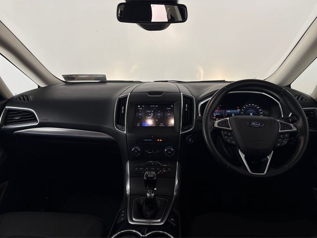 Image for 2019 Ford Galaxy TITANIUM 5DR 2.0 TD 150PS 6SPEED **TOUCHSCREEN INFOTAINMENT SYSTEM**CARPLAY**SURROUND PARKING SENSORS**REVERSE CAMERA**FRONT HEATED SEATS**FULL BLACK INTERIOR**LANE ASSIST**CRUISE CONTROL**