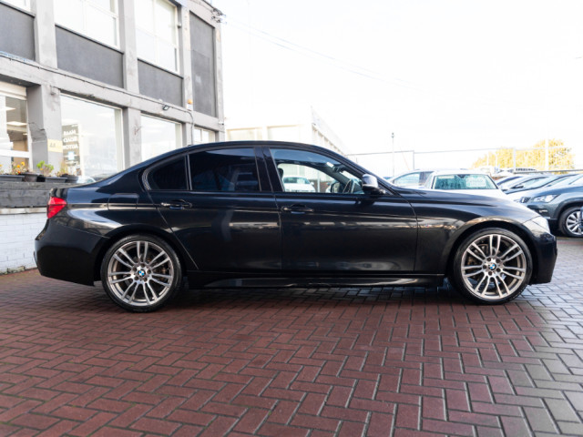 Image for 2018 BMW 3 Series 320d M-SPORT SHADOW EDITION 4DR SALOON AUTOMATIC // STUNNING CAR IN IMMACULATE CONDITION // WELL WORTH VIEWING // BUY WITH CONFIDENCE AA AND SIMI APPROVED DEALER 2025 // FINANCE ARRANGED // ALL TRADE 