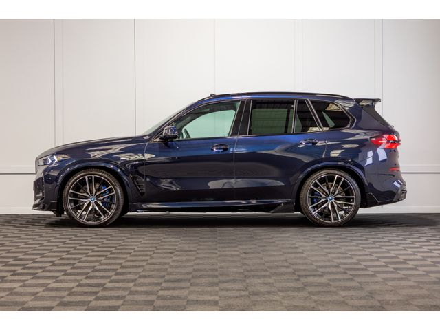 Image for 2025 BMW X5 X-Drive 50e M-Sport *Pan Roof