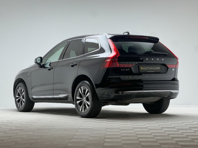Image for 2023 Volvo XC60 PLUS T6 RECHARGE 2.0 AWD *PAN ROOF*