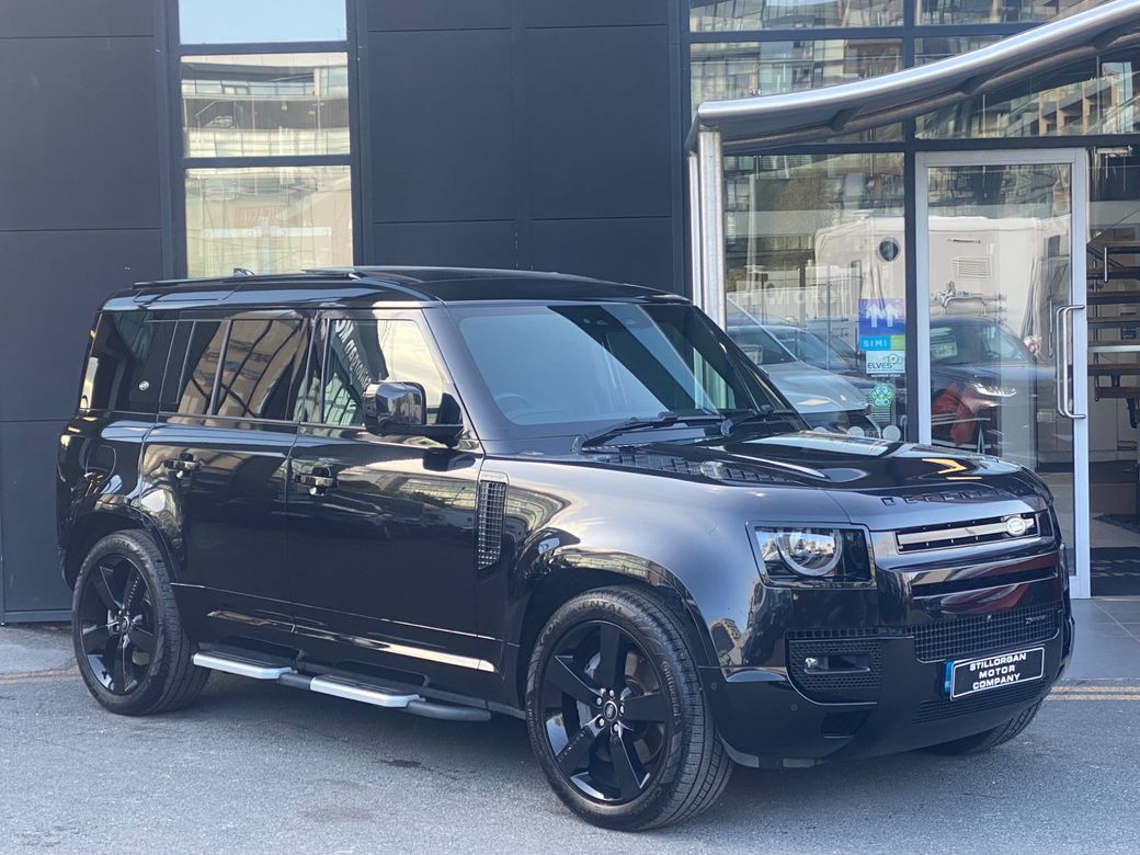 Image for 2022 Land Rover Defender P400e SE X-Dynamic Auto Black Edition AWD Auto (PHEV)