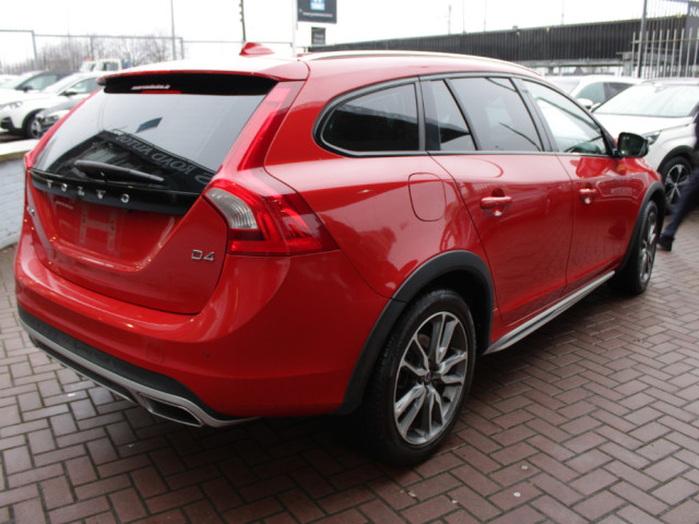 Image for 2017 Volvo V60 2.0D4 CROSS COUNTRY EDITION 5DR ESTATE AUTO // BUY WITH CONFIDENCE AA AND SIMI APPROVED DEALER 2026 // FINANCE ARRANGED // TRADE INS WELCOME // 