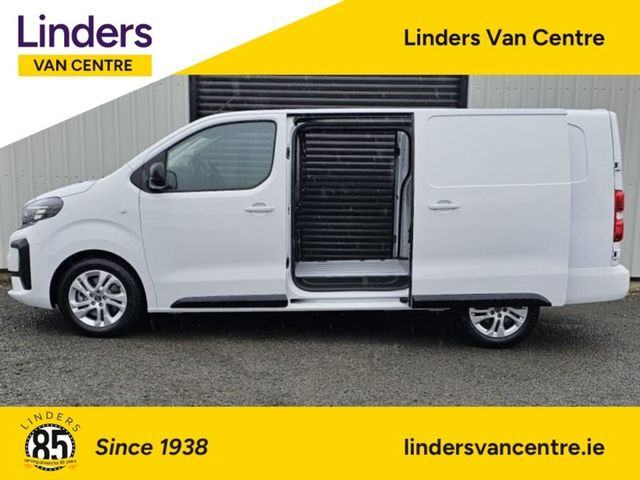 Image for 2027 Opel Vivaro 271 HUGE SPEC LWB AUTOMATIC 