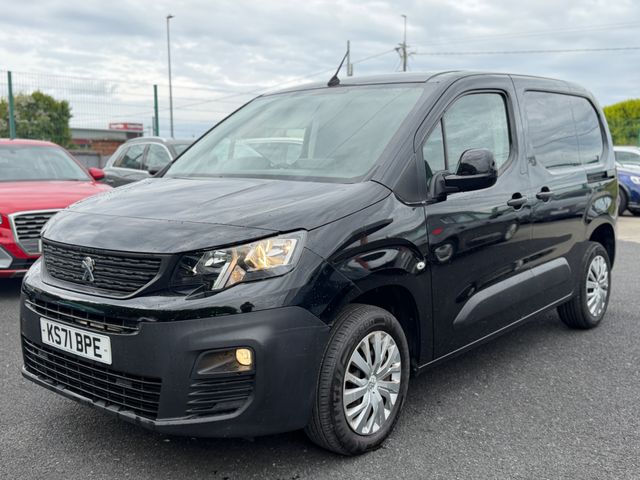 Image for 2022 Peugeot Partner BLUEHDI PROFESSIONAL PREMIUM L1