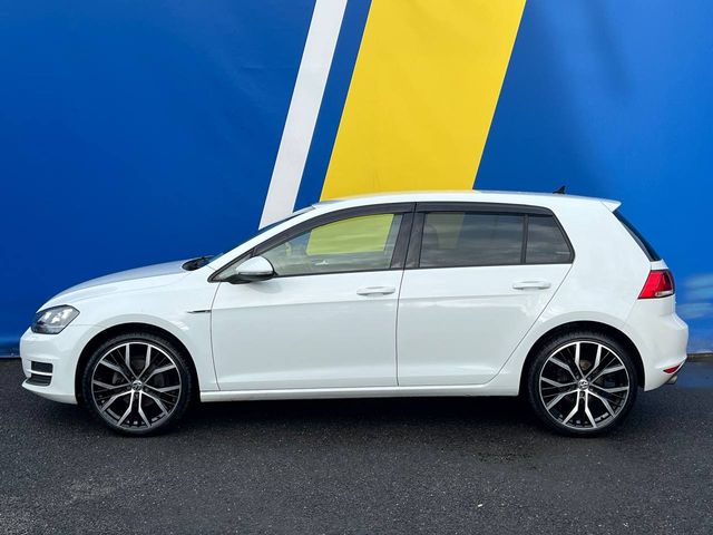 Image for 2014 Volkswagen Golf R-LINE PACK 1.2 TSI // NEW 19" DIAMOND CUT ALLOYS // SERVICE HISTORY // REVERSE CAMERA
