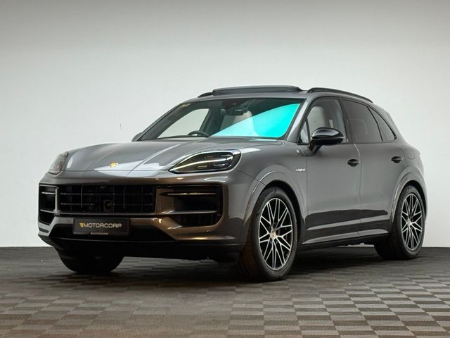 Image for 2024 Porsche Cayenne CAYENNE 3.0 V6 E-HYBRID