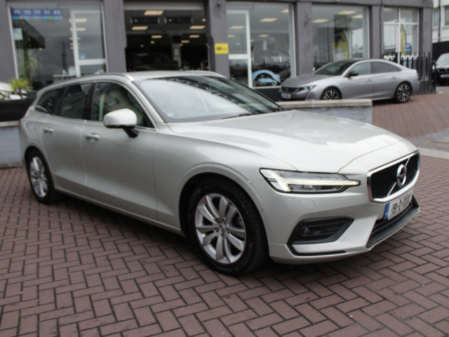 Image for 2019 Volvo V60 2.0T5 MOMENTUM EDITION 5DR ESTATE AUTOMATIC // VERY RARE CAR WITH HUGE SPEC // BUY WITH CONFIDENCE AA AND SIMI APPROVED DEALER 2026 // FINANCE ARRANGED // ALL TRADE INS WELCOME // 