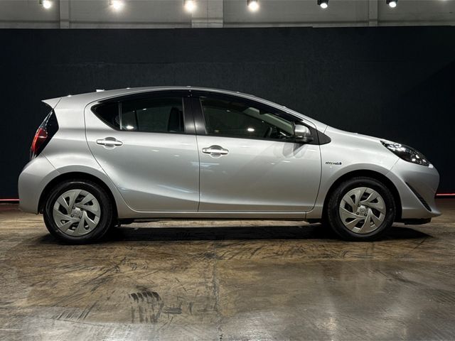 Image for 2020 Toyota Aqua 1.5 HYBRID AUTOMATIC - AC / HEATING 