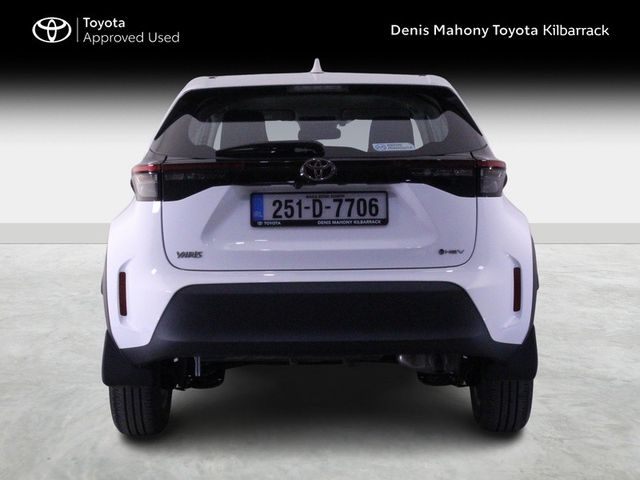 Image for 2025 Toyota Yaris Cross LUNA