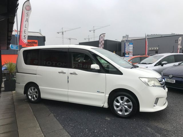 Image for 2013 Nissan Serena 
