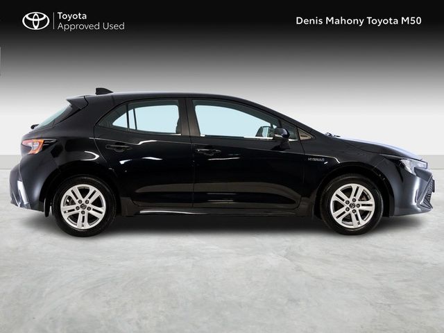 Image for 2022 Toyota Corolla Luna Hatchback Hybrid