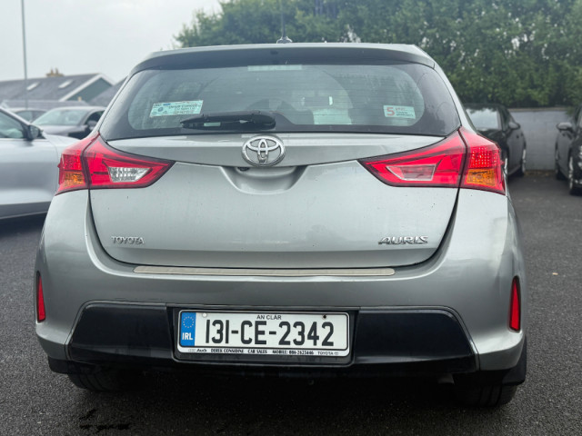 Image for 2013 Toyota Auris 1.4 D4D Icon S/S 5DR