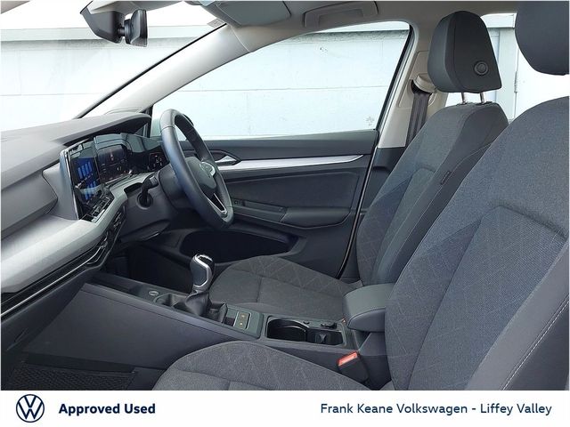 Image for 2024 Volkswagen Golf LIFE 2.0 TDI 115HP *REAR VIEW CAMERA* *REFLEX SILVER* *PCP AVAILABLE* *CARPLAY & ANDROID AUTO*