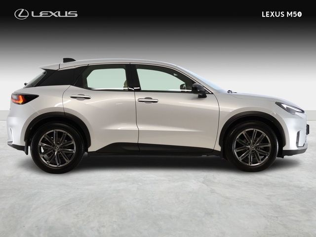 Image for 2025 Lexus LBX Emotion