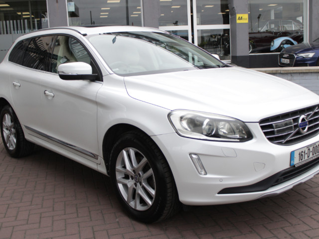 Image for 2016 Volvo XC60 2.0D4 SE LUXURY EDITION 5DR ESTATE AUTO // HUGE SPEC WITH PANORAMIC SUNROOF // BUY WITH CONFIDENCE AA AND SIMI APPROVED DEALER 2026 // FINANCE ARRANGED // ALL TRADE INS WELCOME // 