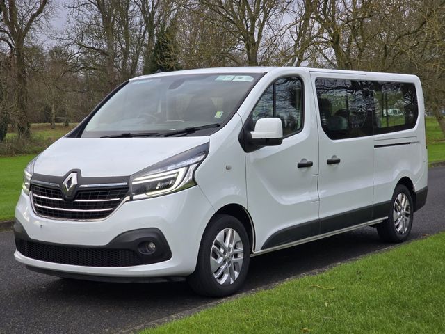 Image for 2020 Renault Trafic 8-9 Seater Taxi Spec